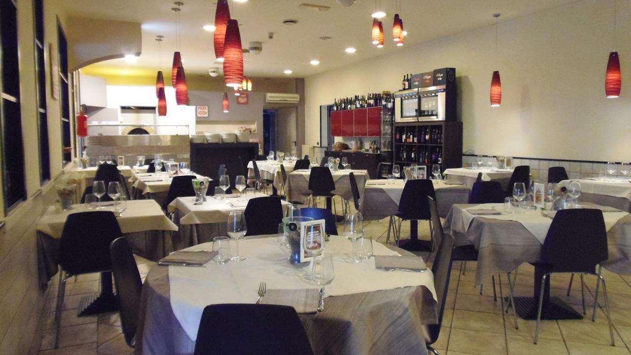Bazzano Albergo Sirena מראה חיצוני תמונה
